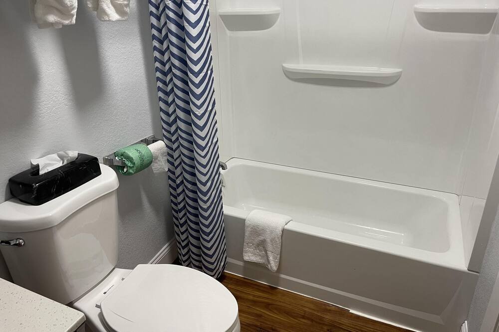 Photo of Others in Main Street Hyannis