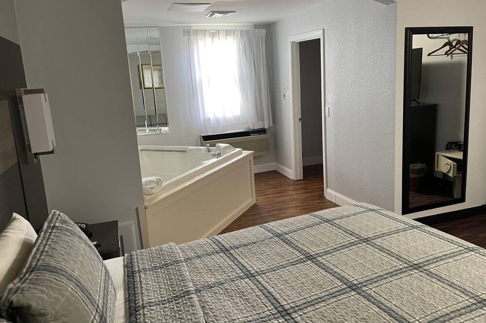 Photo of Others in Main Street Hyannis