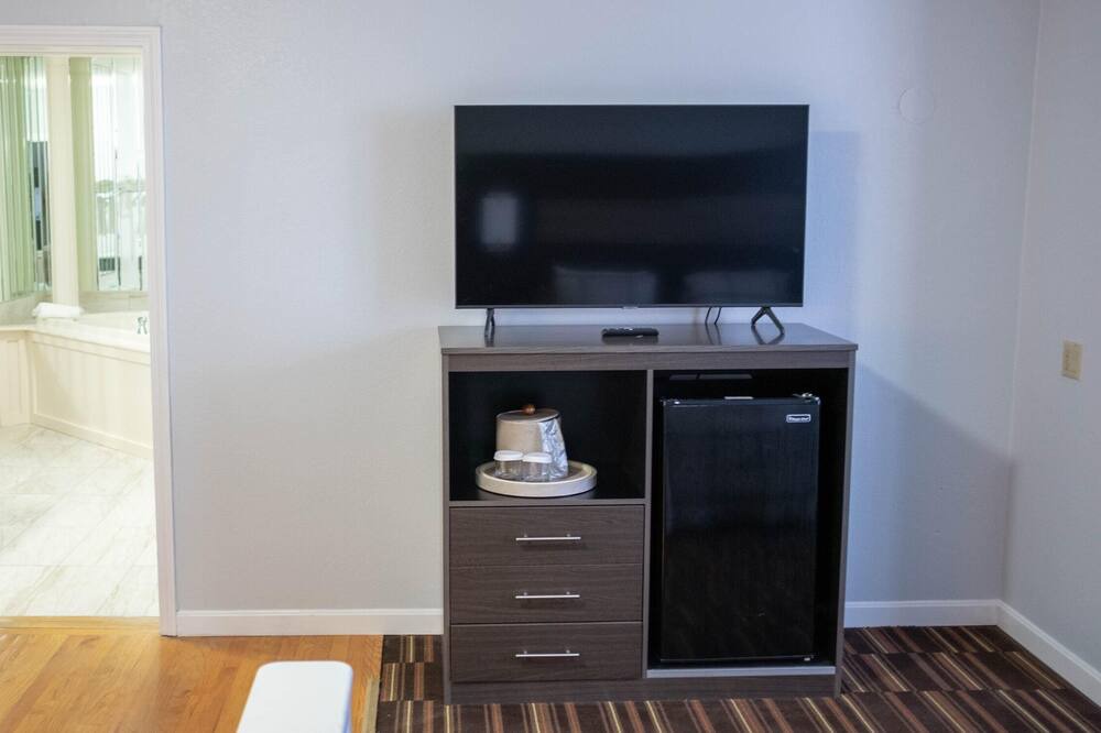 Photo of Others in Main Street Hyannis