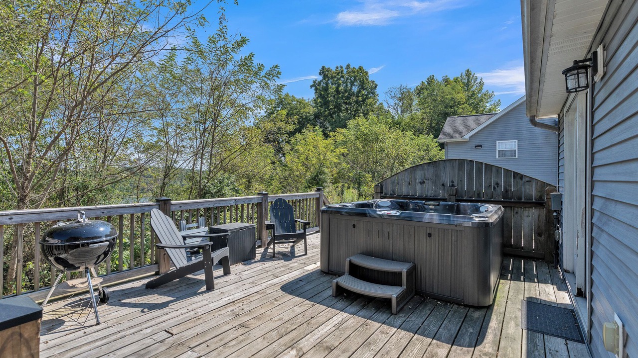 Photo of Patio Balcony in Taylorsville