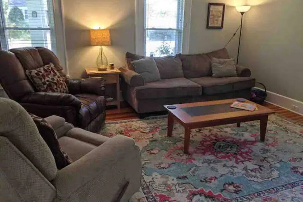 Photo of Livingroom in Durham