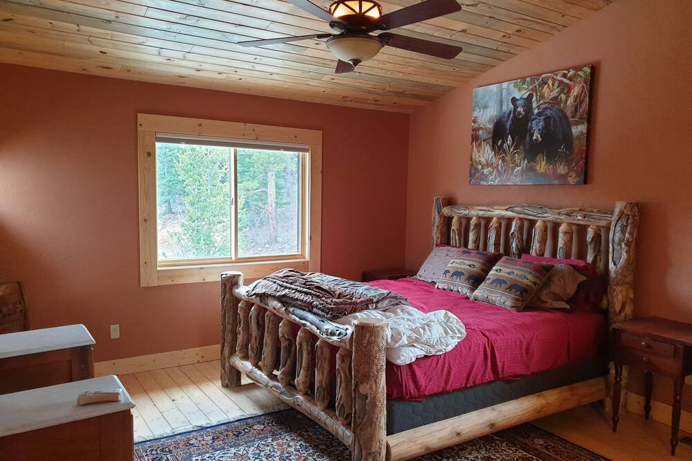Photo of Bedroom in Westcliffe