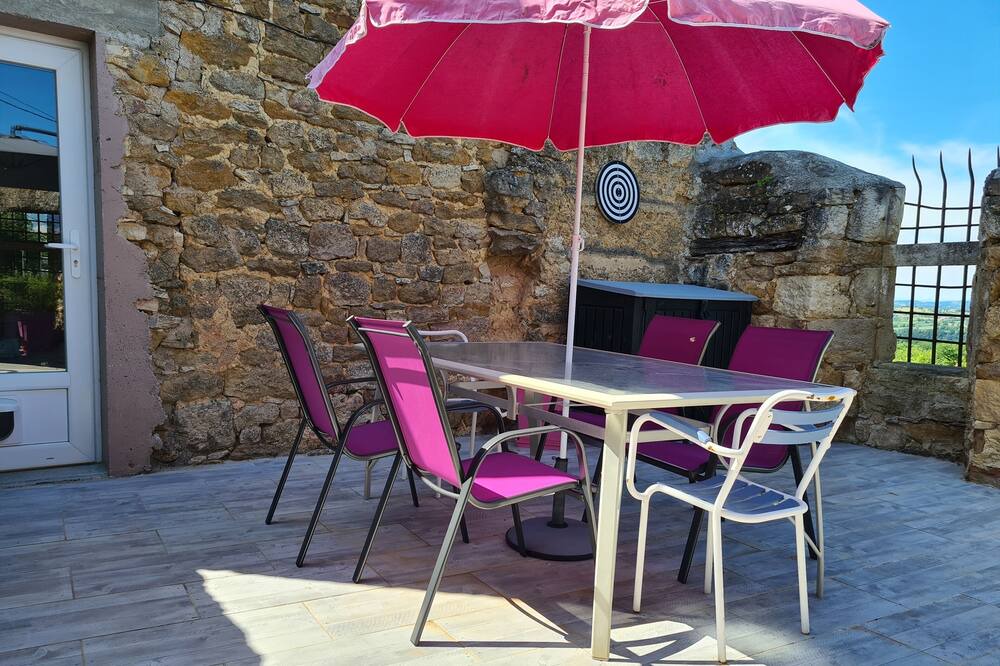 Photo of Patio Balcony in Bozouls