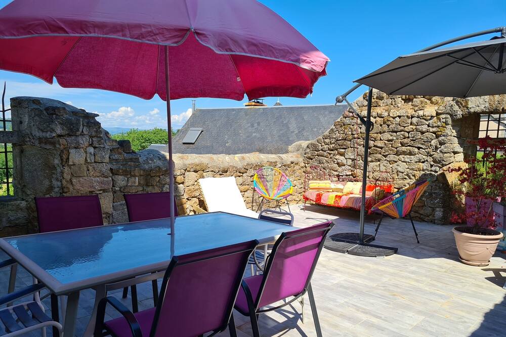 Photo of Patio Balcony in Bozouls