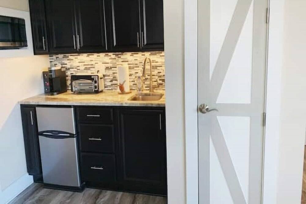 Photo of Kitchen in Batesville
