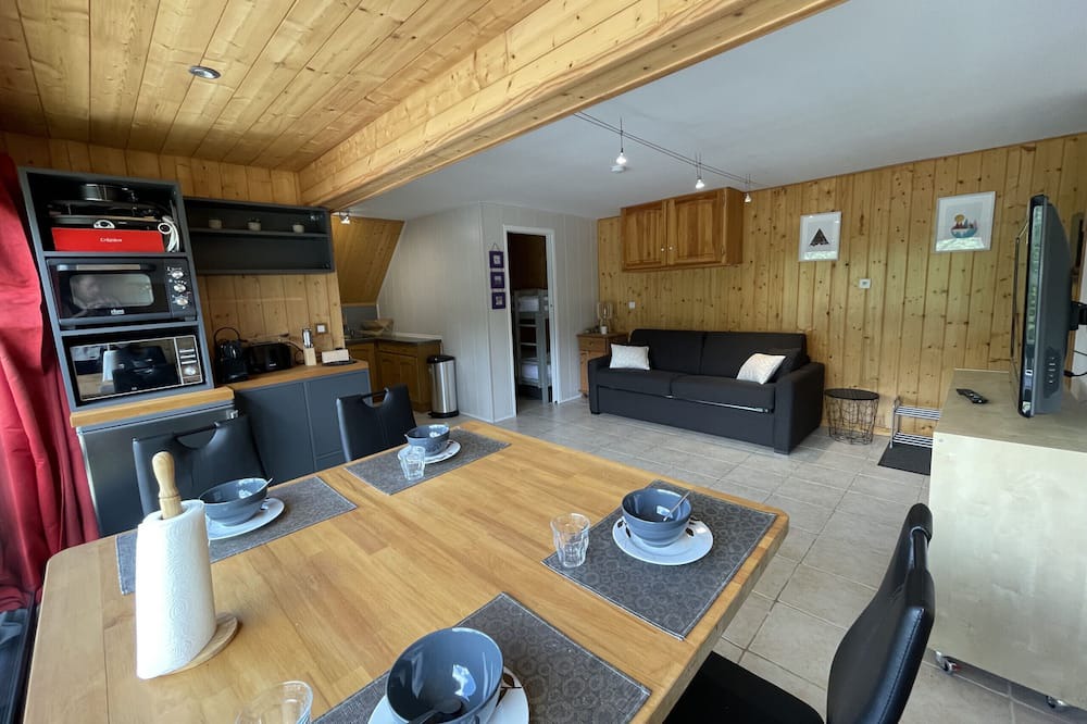 Photo of Others in Laveissiere