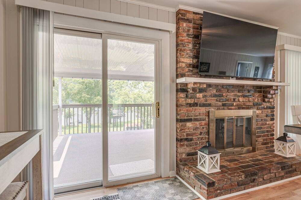 Photo of Bedroom in Gallatin