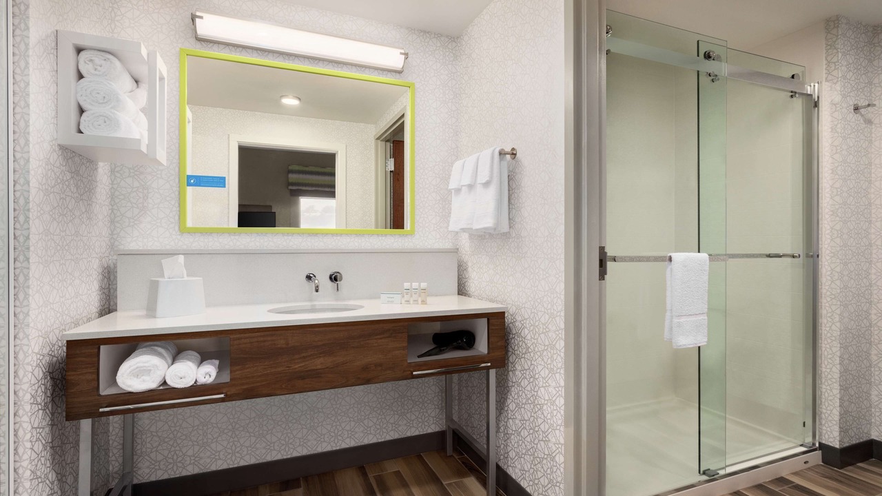 Photo of Bathroom in Country Walk