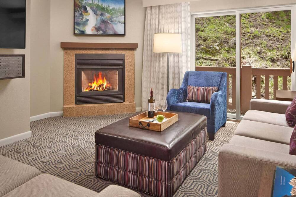 Photo of Livingroom in Vail
