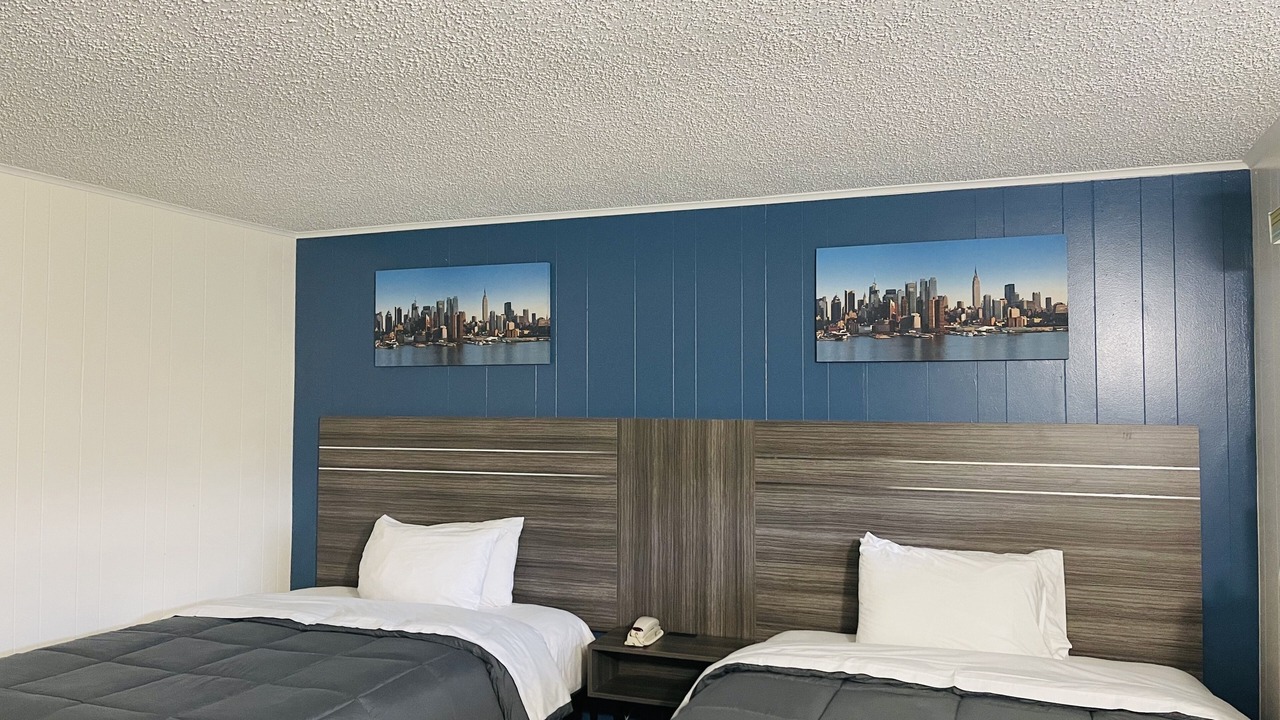 Photo of Bedroom in Linden