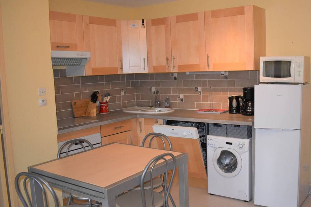 Photo of Kitchen in Pyrenees 2000