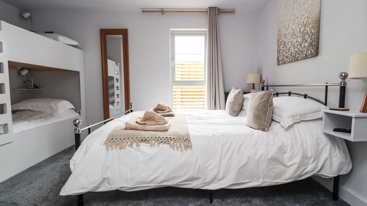 Photo of Others in Wennington