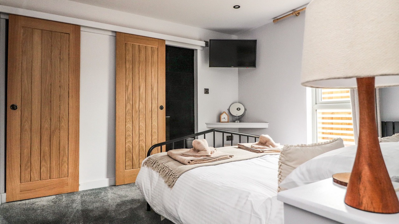 Photo of Others in Wennington