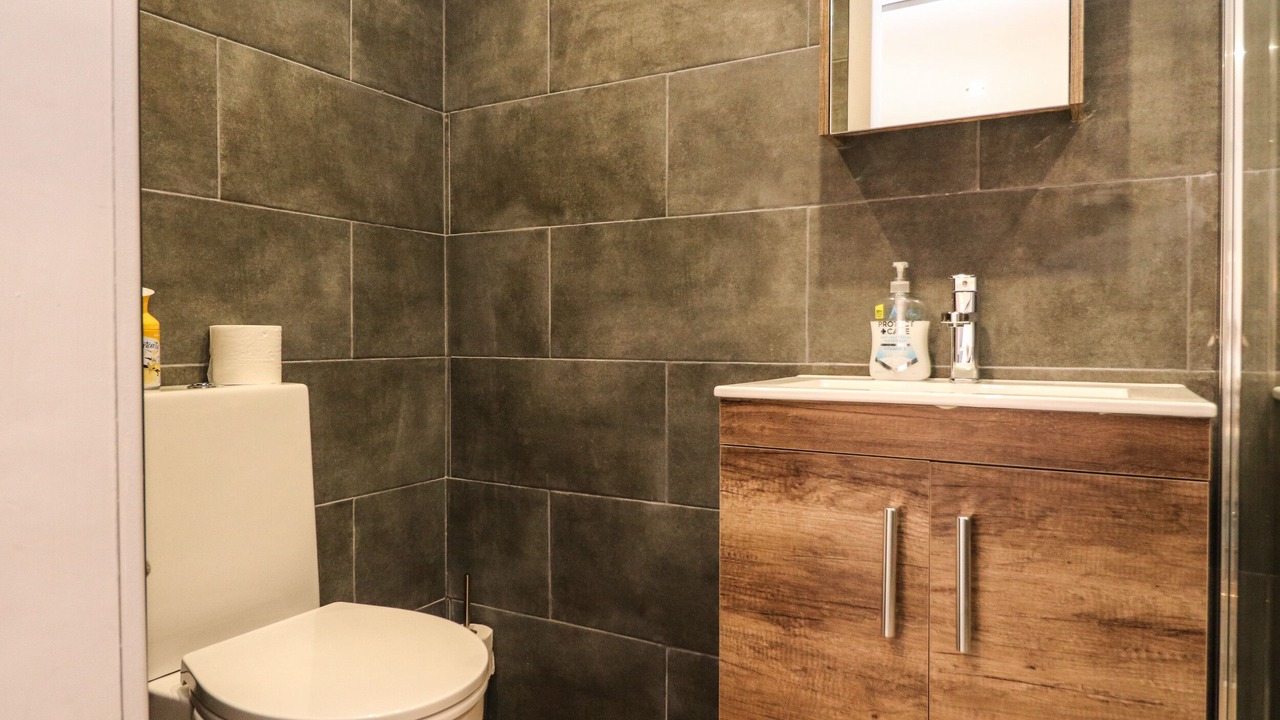 Photo of Bathroom in Wennington