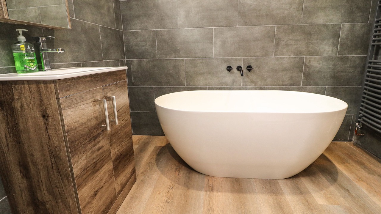 Photo of Bathroom in Wennington