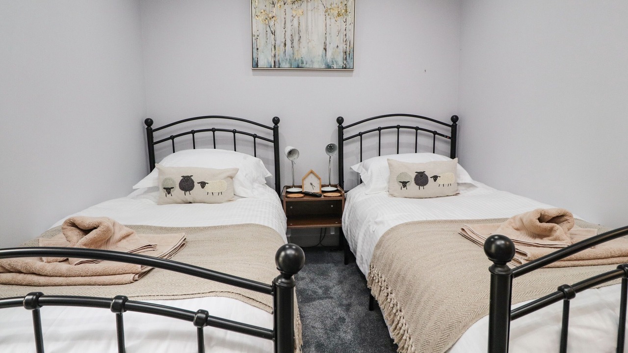 Photo of Others in Wennington