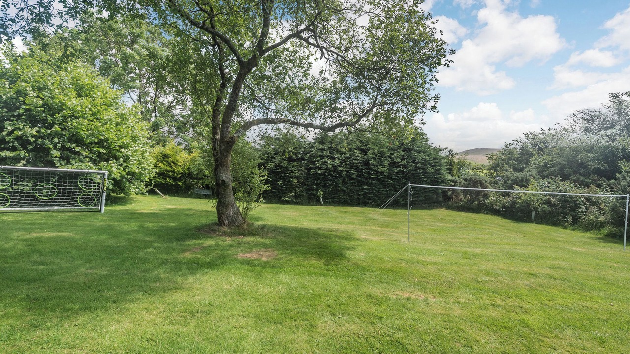 Photo of Others in Okehampton