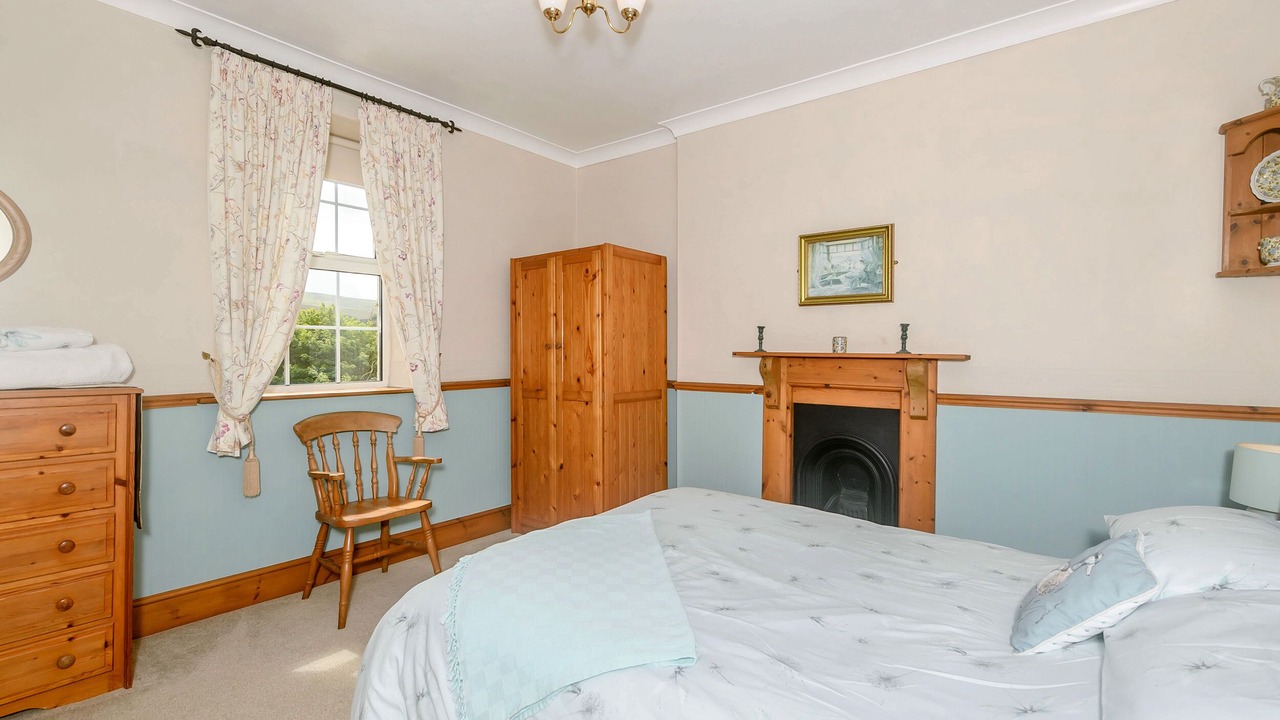 Photo of Others in Okehampton