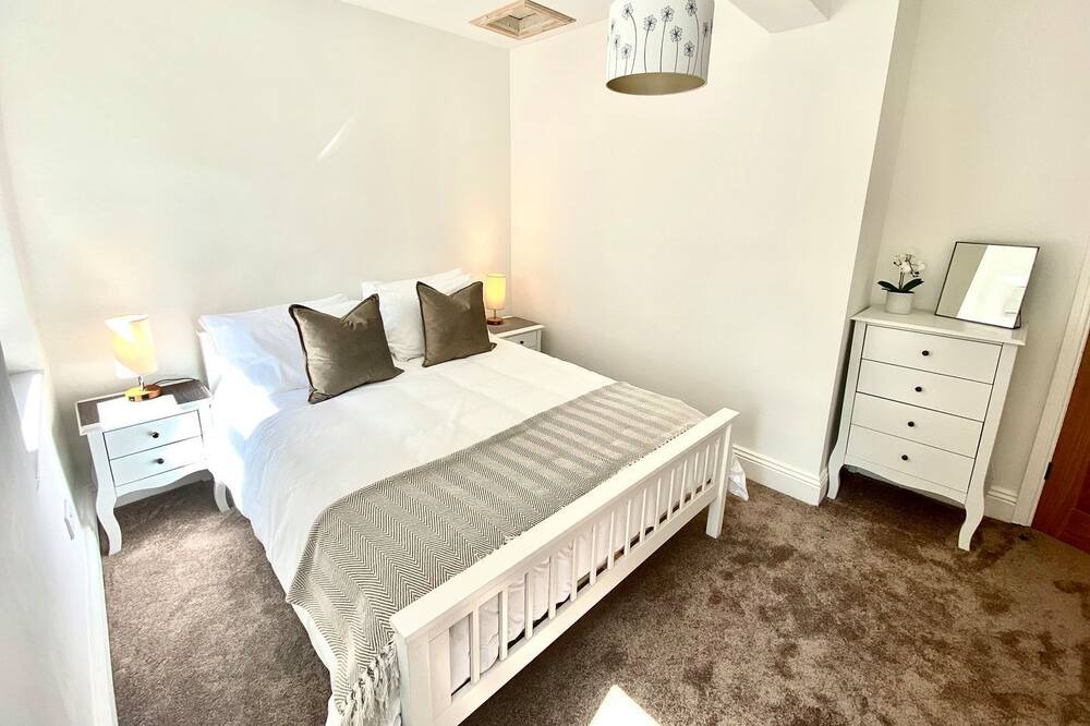 Photo of Bedroom in Oakworth