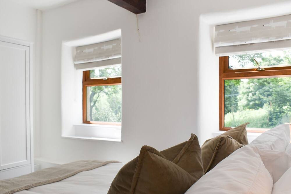 Photo of Bedroom in Oakworth