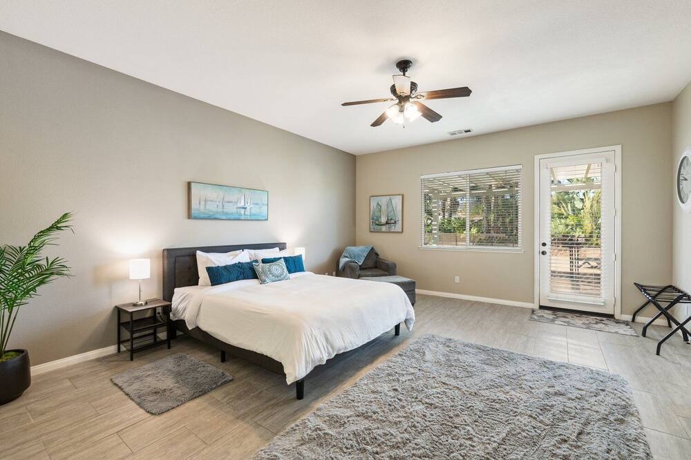 Photo of Bedroom in Wildomar