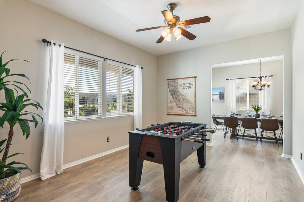 Photo of Livingroom in Wildomar