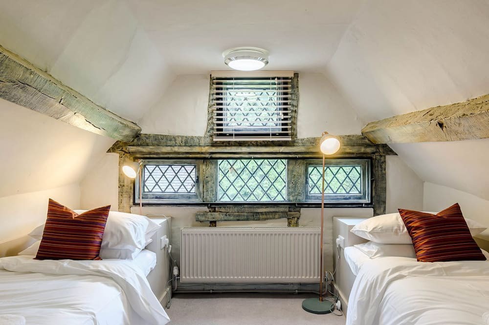 Photo of Bedroom in Worth