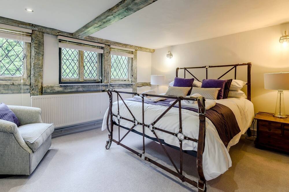 Photo of Bedroom in Worth