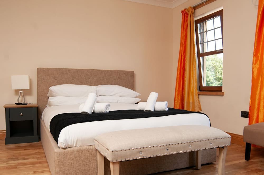 Photo of Others in MacMerry