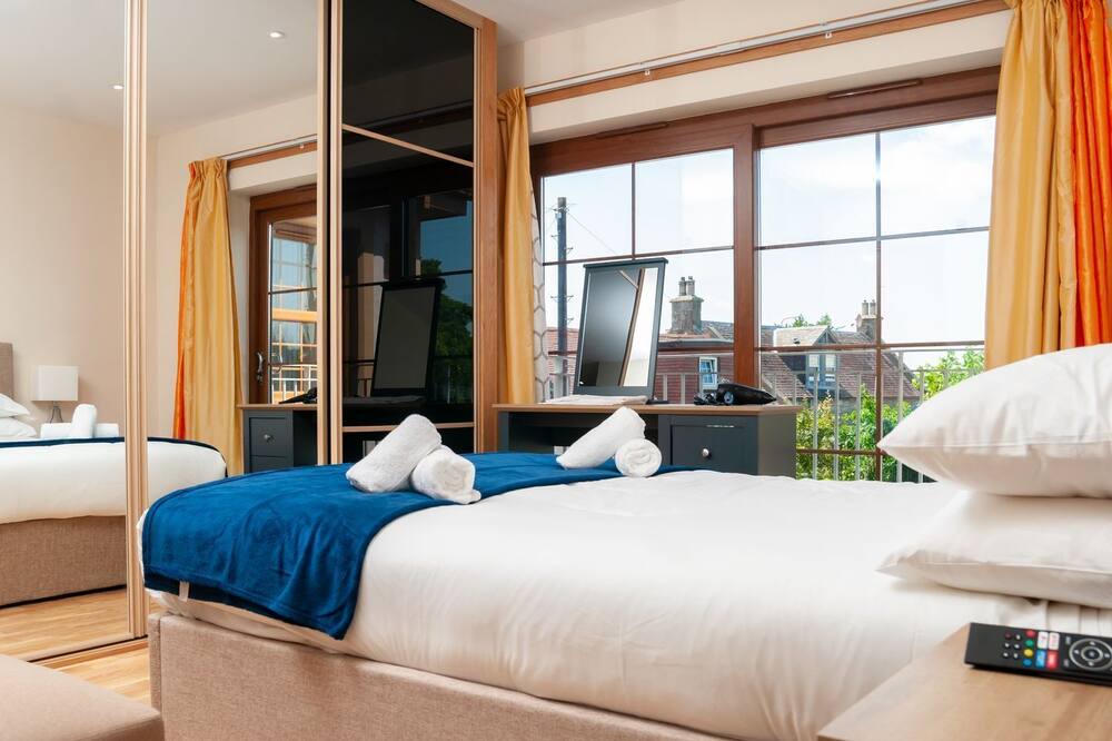 Photo of Others in MacMerry