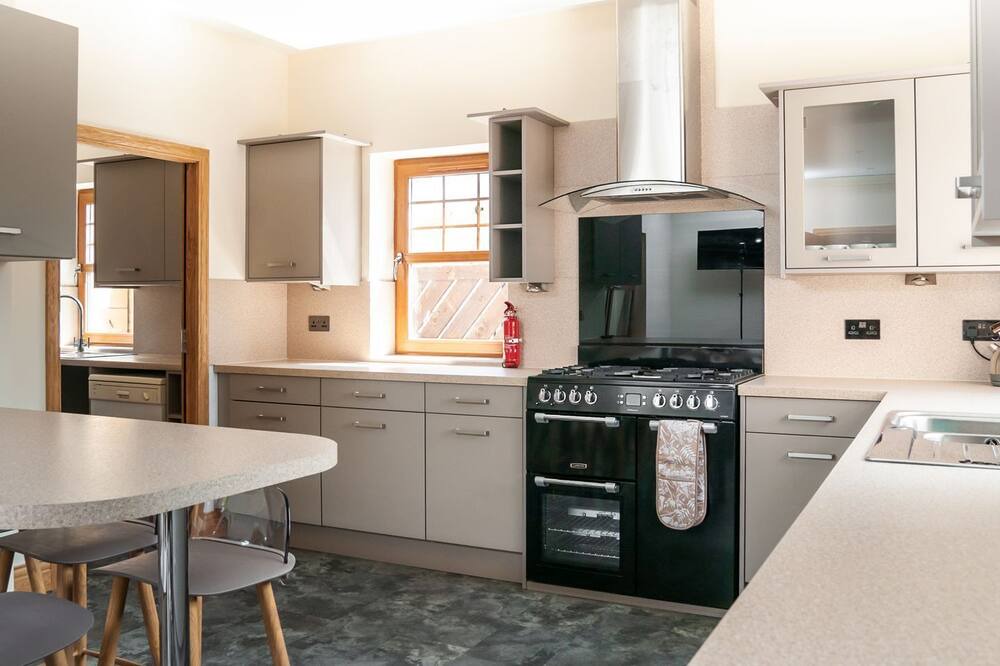 Photo of Others in MacMerry