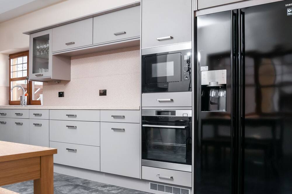 Photo of Others in MacMerry