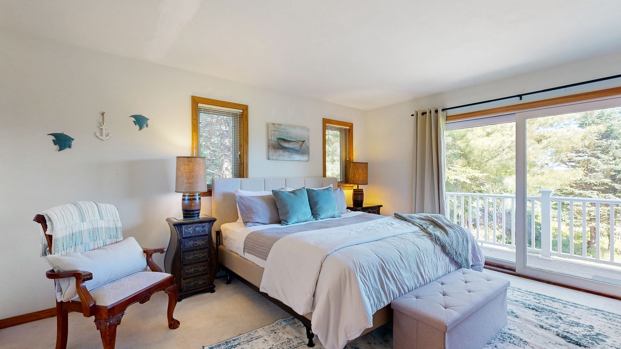 Photo of Others in Marlboro