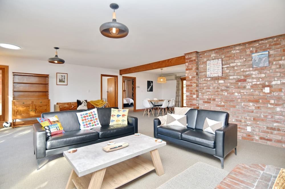 Photo of Livingroom in Leithfield