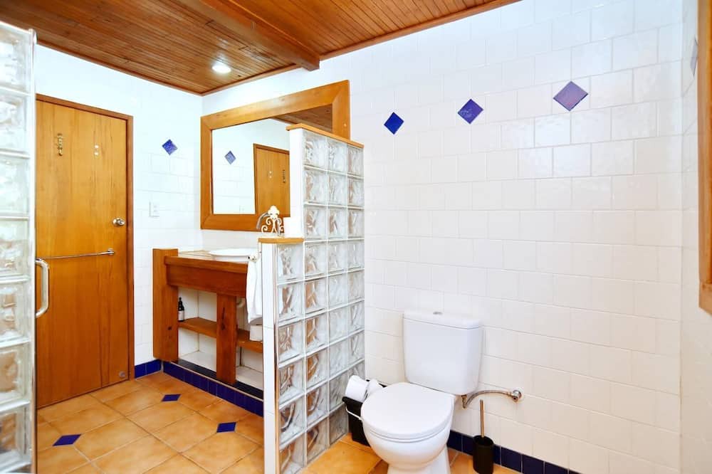 Photo of Bathroom in Leithfield