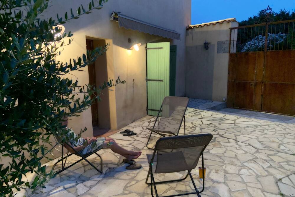 Photo of Patio Balcony in Ceret