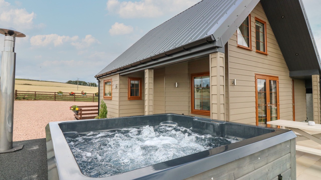 Photo of Others in Insch