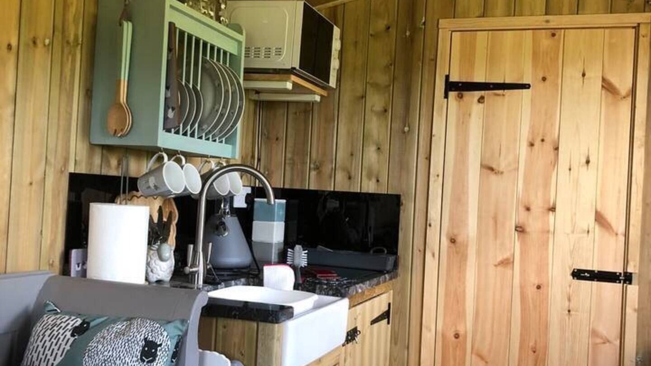 Photo of Kitchen in Corwen