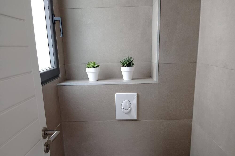 Photo of Bathroom in Banyuls-dels-Aspres