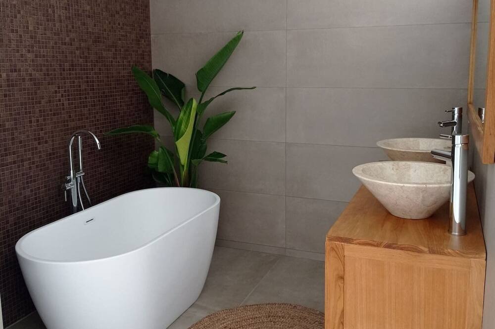 Photo of Bathroom in Banyuls-dels-Aspres