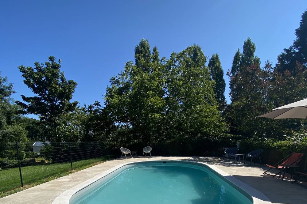 Photo of Outdoor in La Ferriere-de-Flee