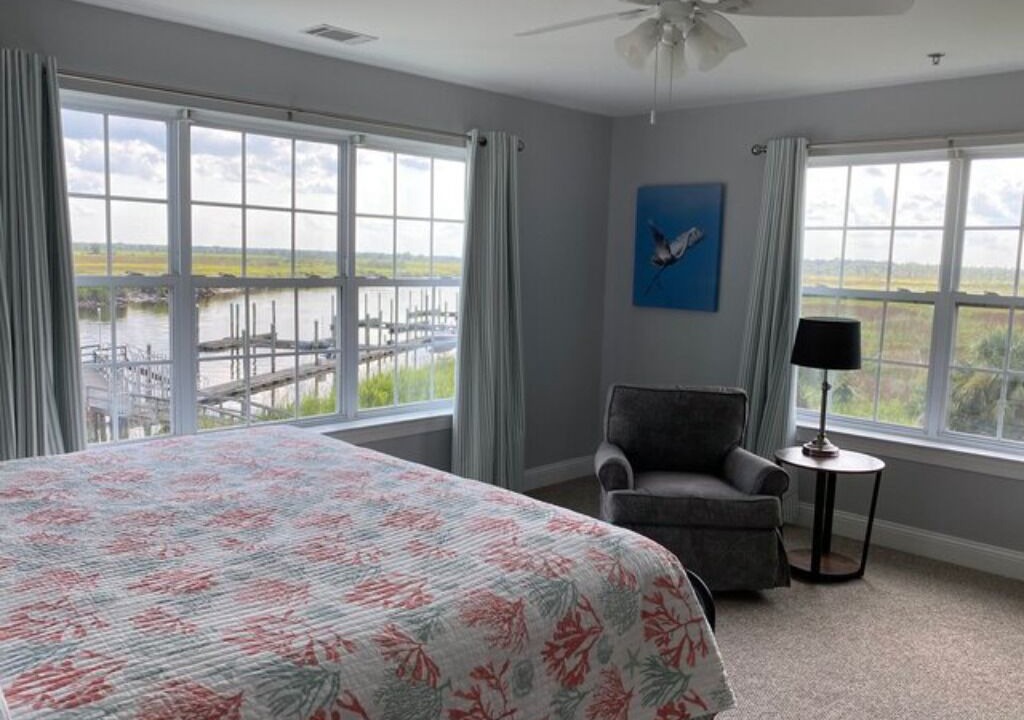 Photo of Others in Darien