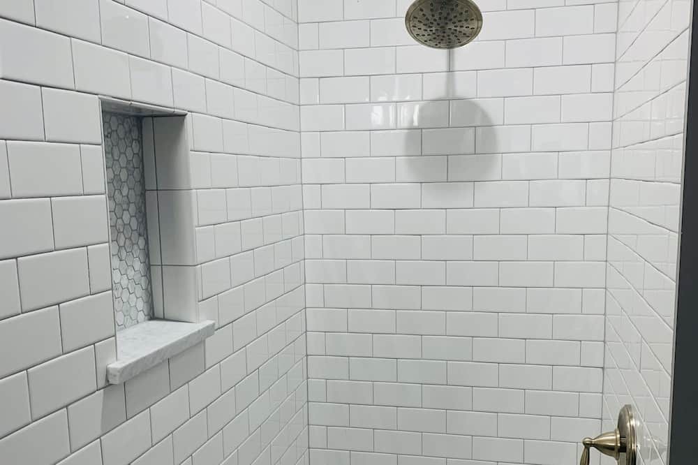 Photo of Bathroom in Savannah Victorian District