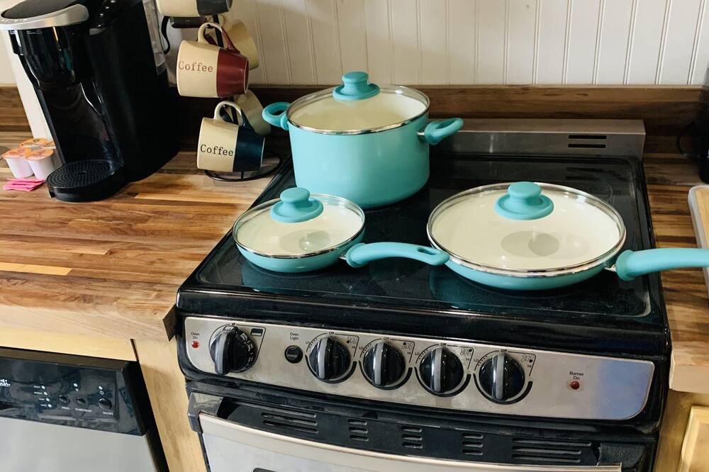 Photo of Kitchen in Savannah Victorian District
