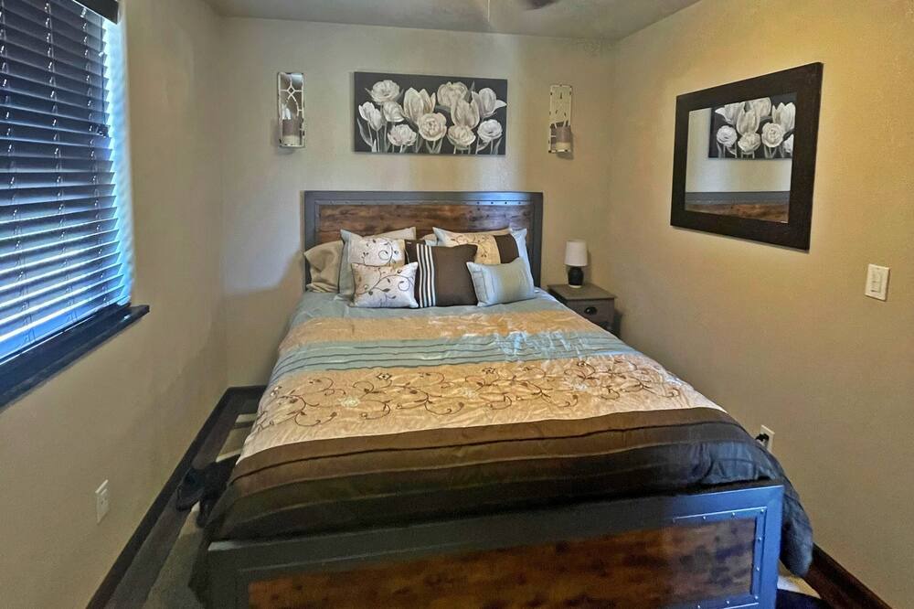 Photo of Bedroom in Lewis