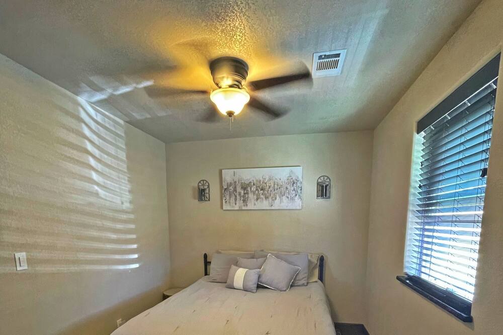 Photo of Bedroom in Lewis