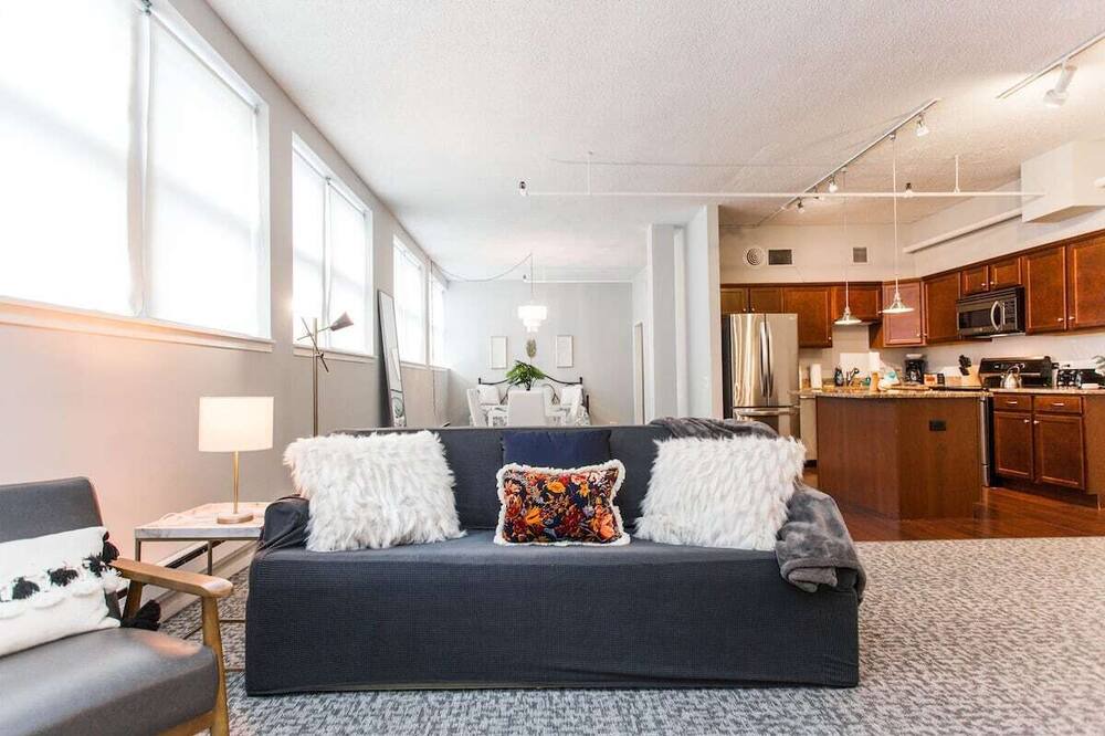 Photo of Livingroom in Printers Row