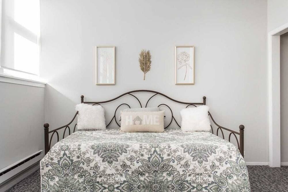 Photo of Bedroom in Printers Row