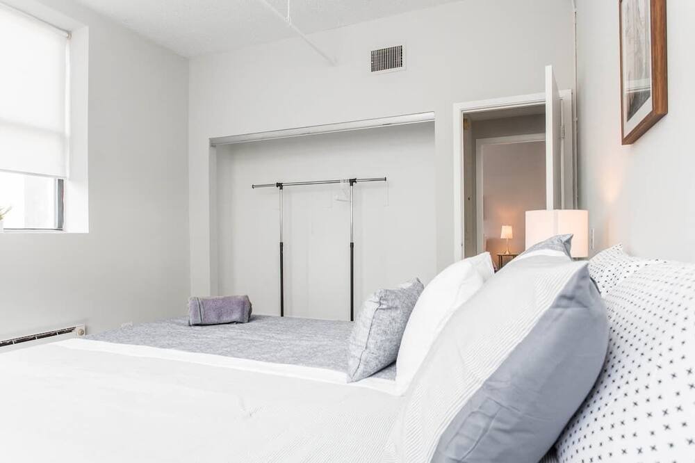 Photo of Bedroom in Printers Row