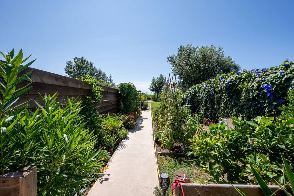 Photo of Outdoor in Vauvert